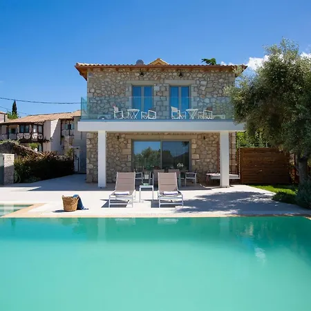 Βίλα Chrisanto 1865 *