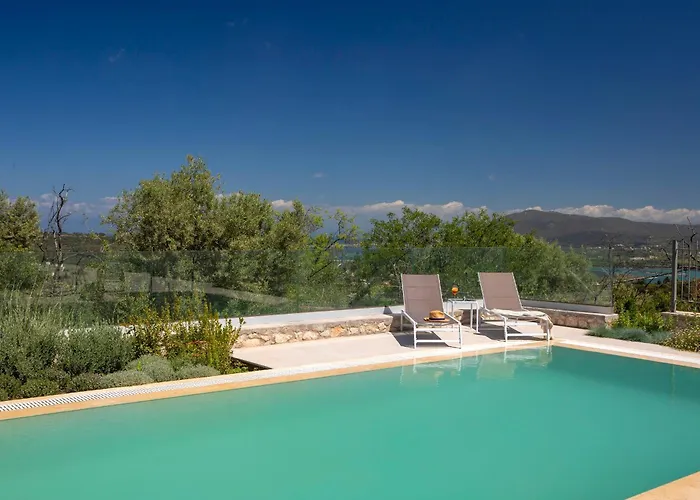 Chrisanto 1865 Βίλα Κατούνα